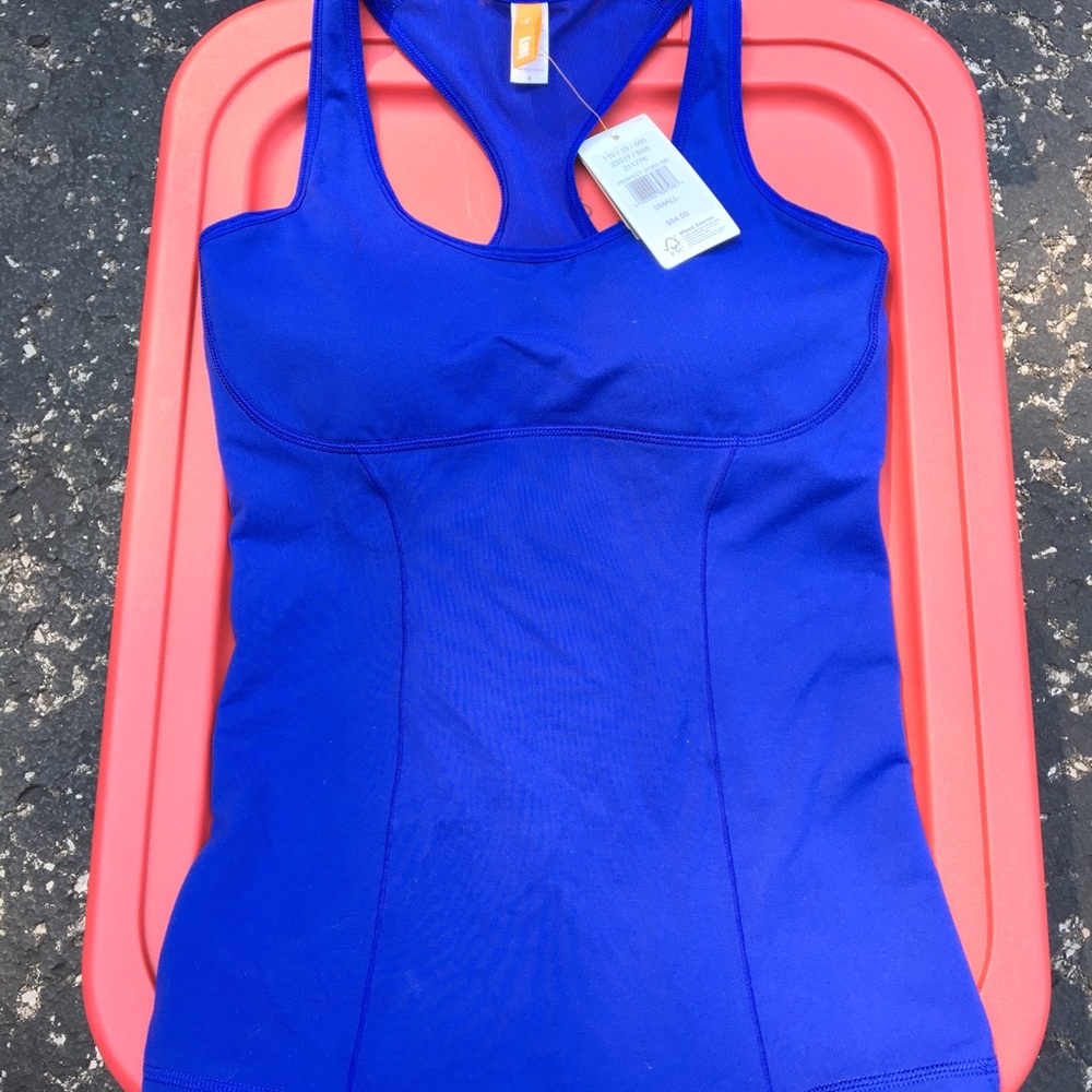 Workout top